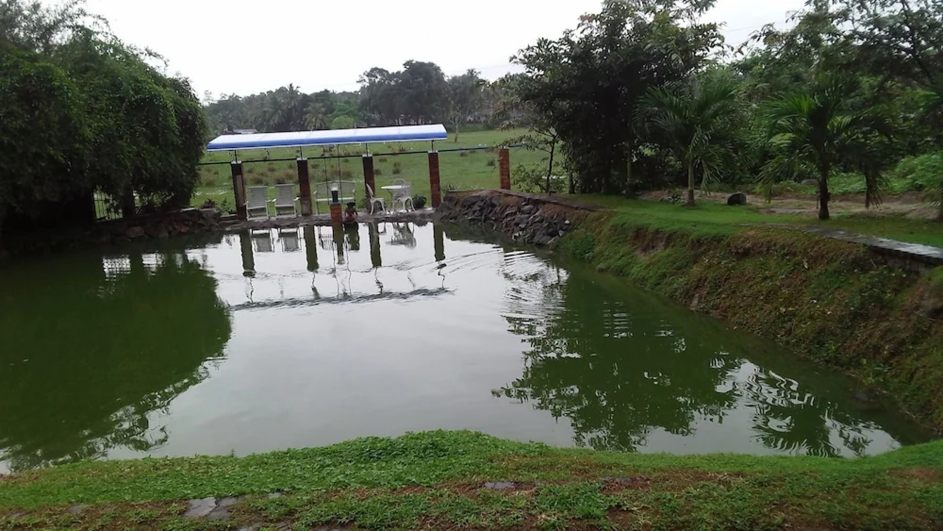 Lakeside Hybrid Villa