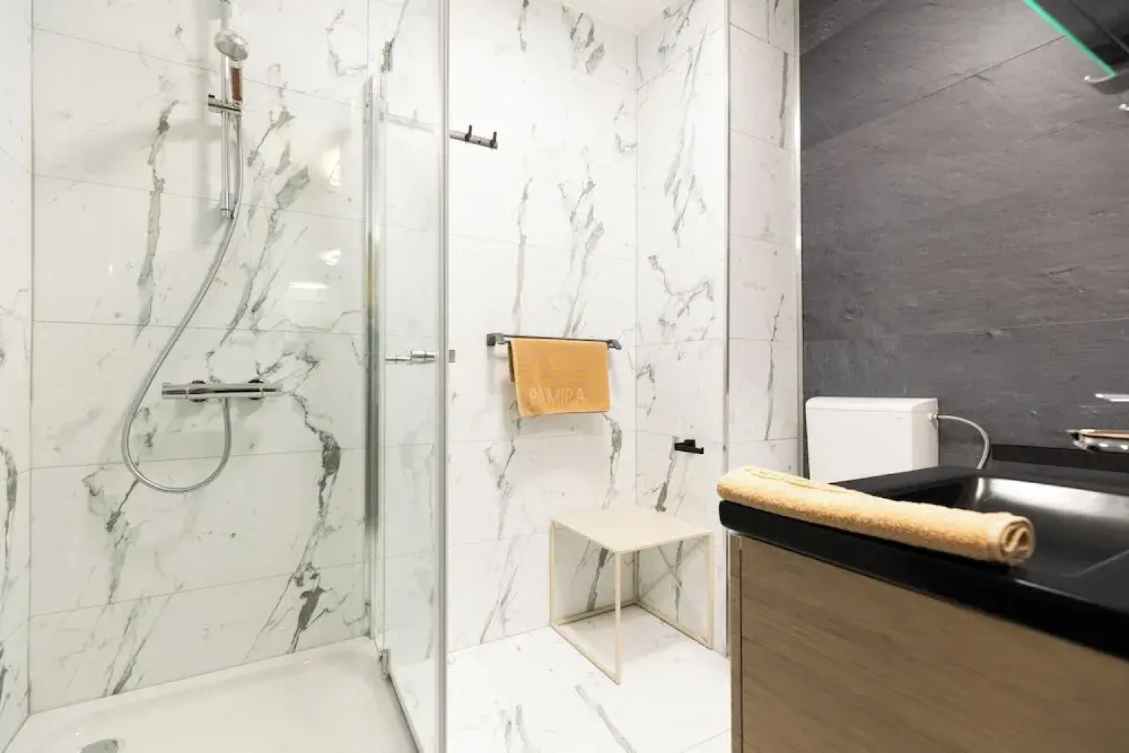Nest Inn Acajou Apartment