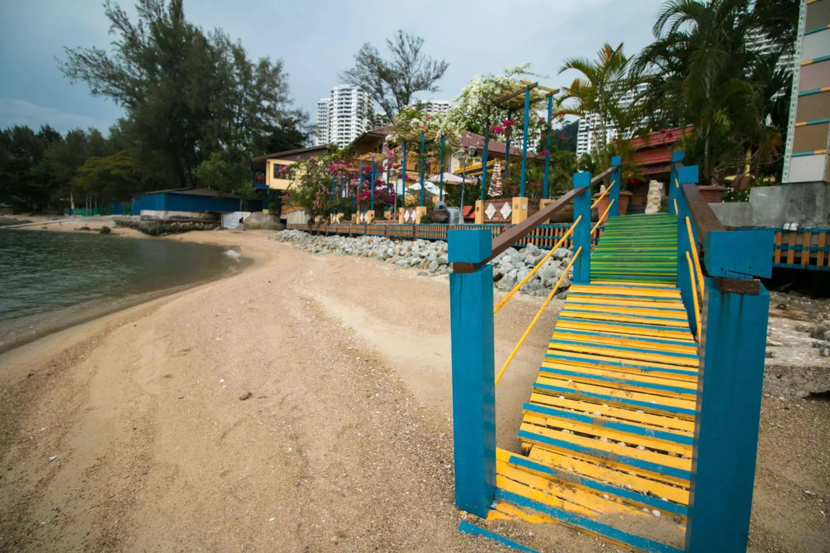 Lost Paradise Resort
