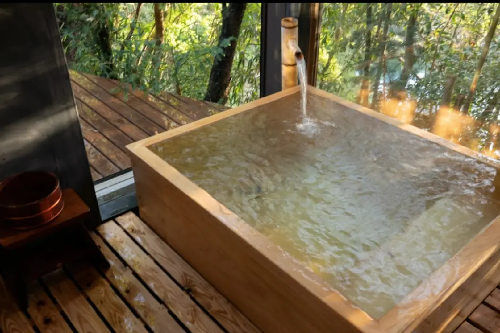 Hanarenoyado Sennomori