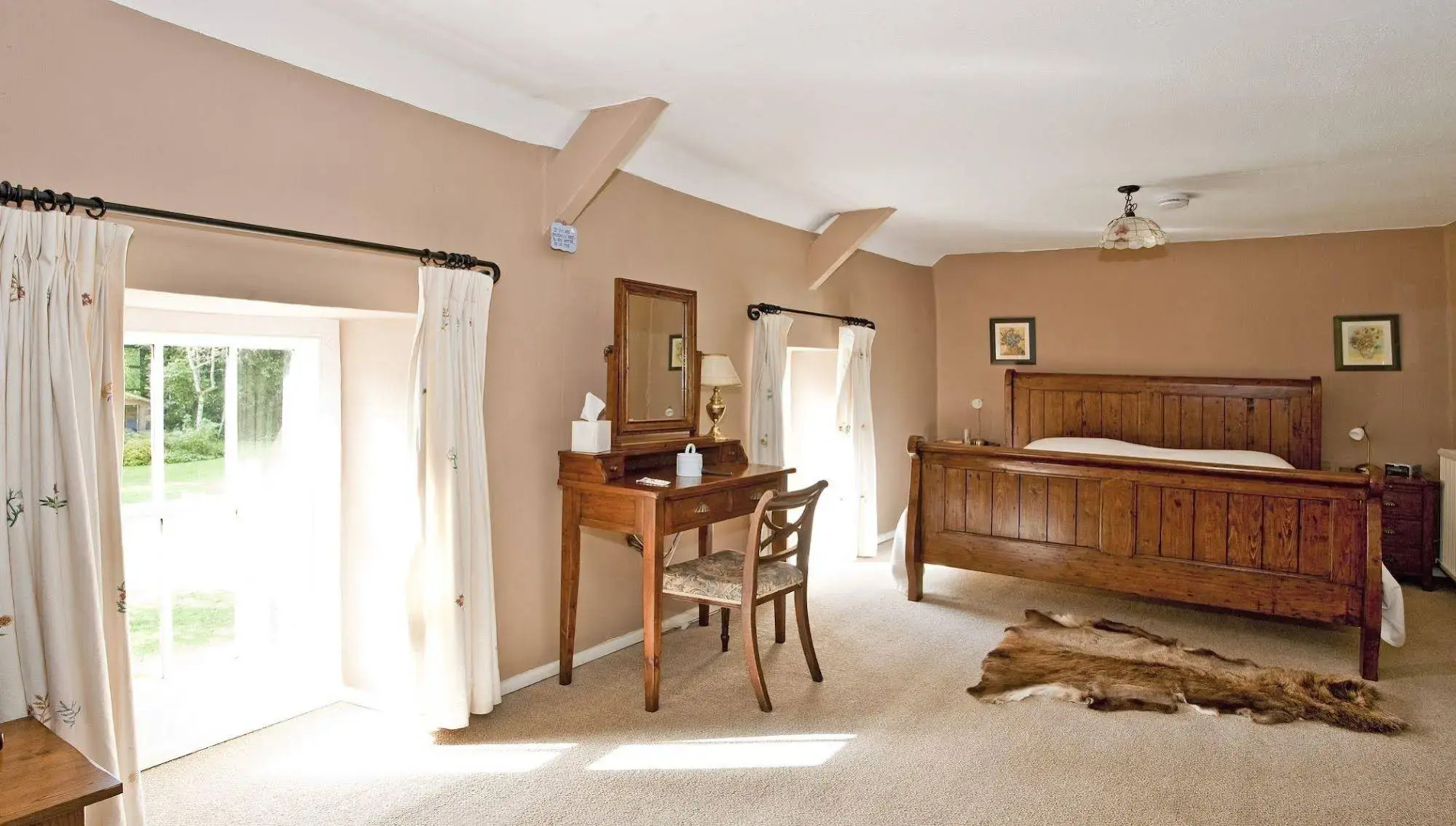 Tŷ Mawr Country Hotel