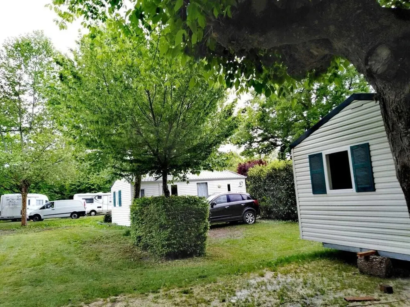 Camping Aubeterre-Sur-Dronne