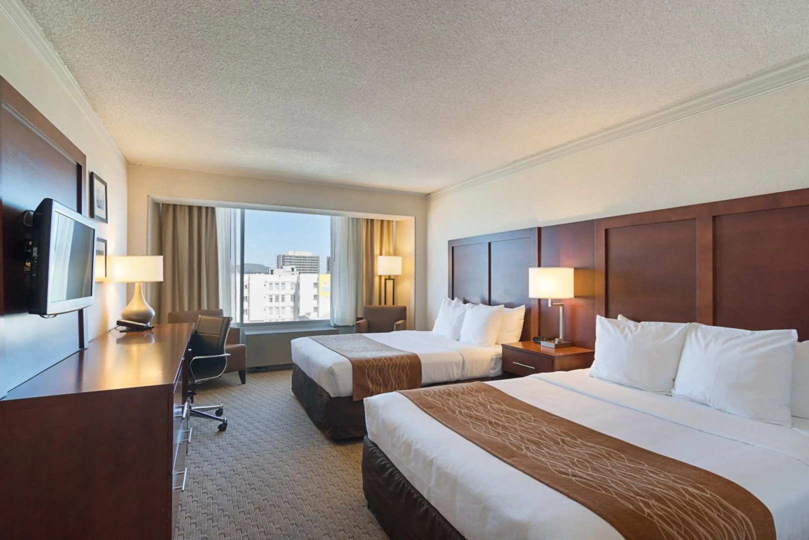 Comfort Inn by the Bay