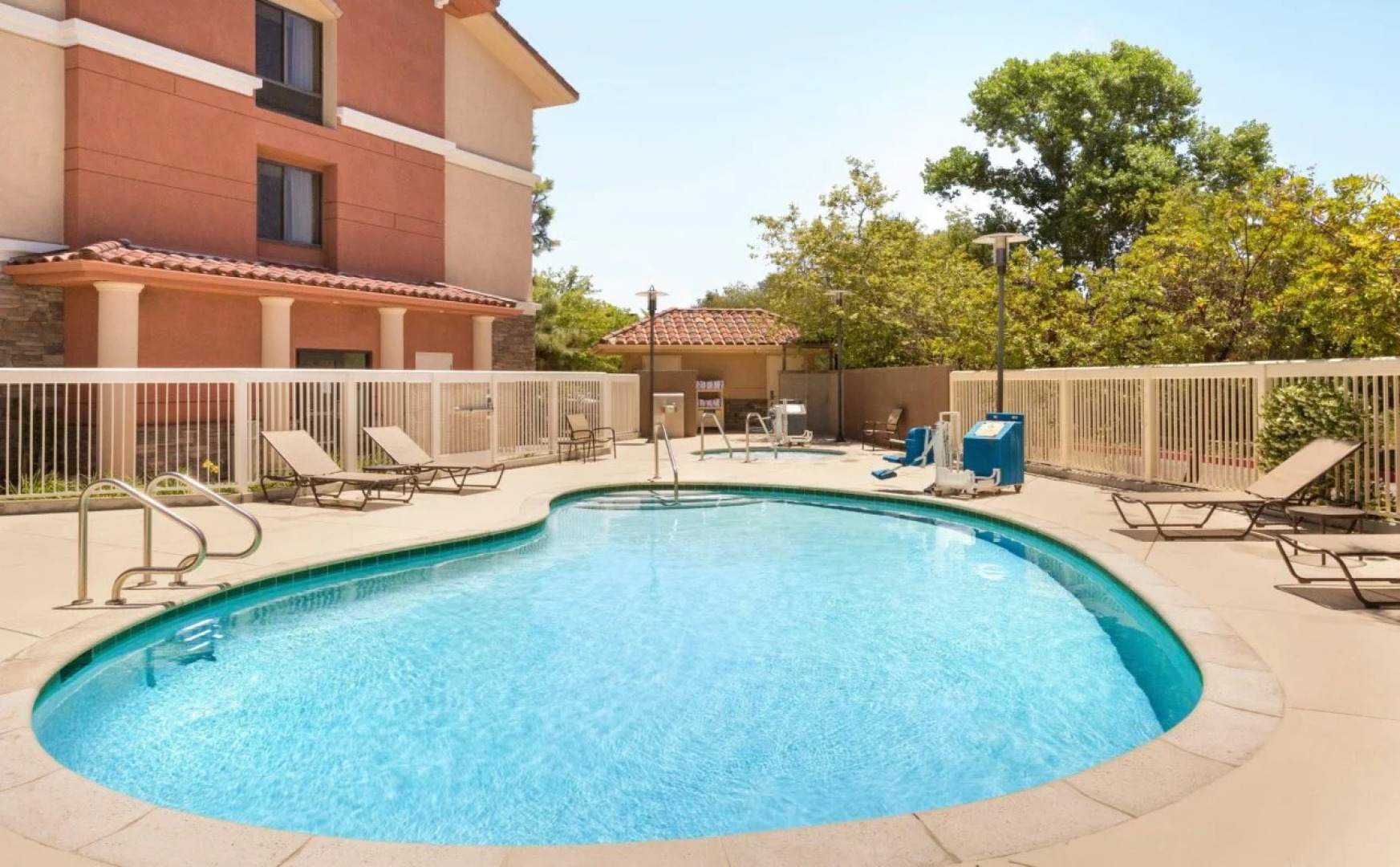 Hampton Inn & Suites Thousand Oaks, CA