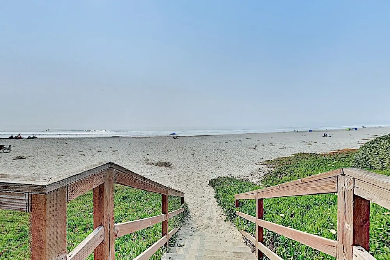 Mer De Calladonn - Ocean-View Oasis w/ Balcony townhouse