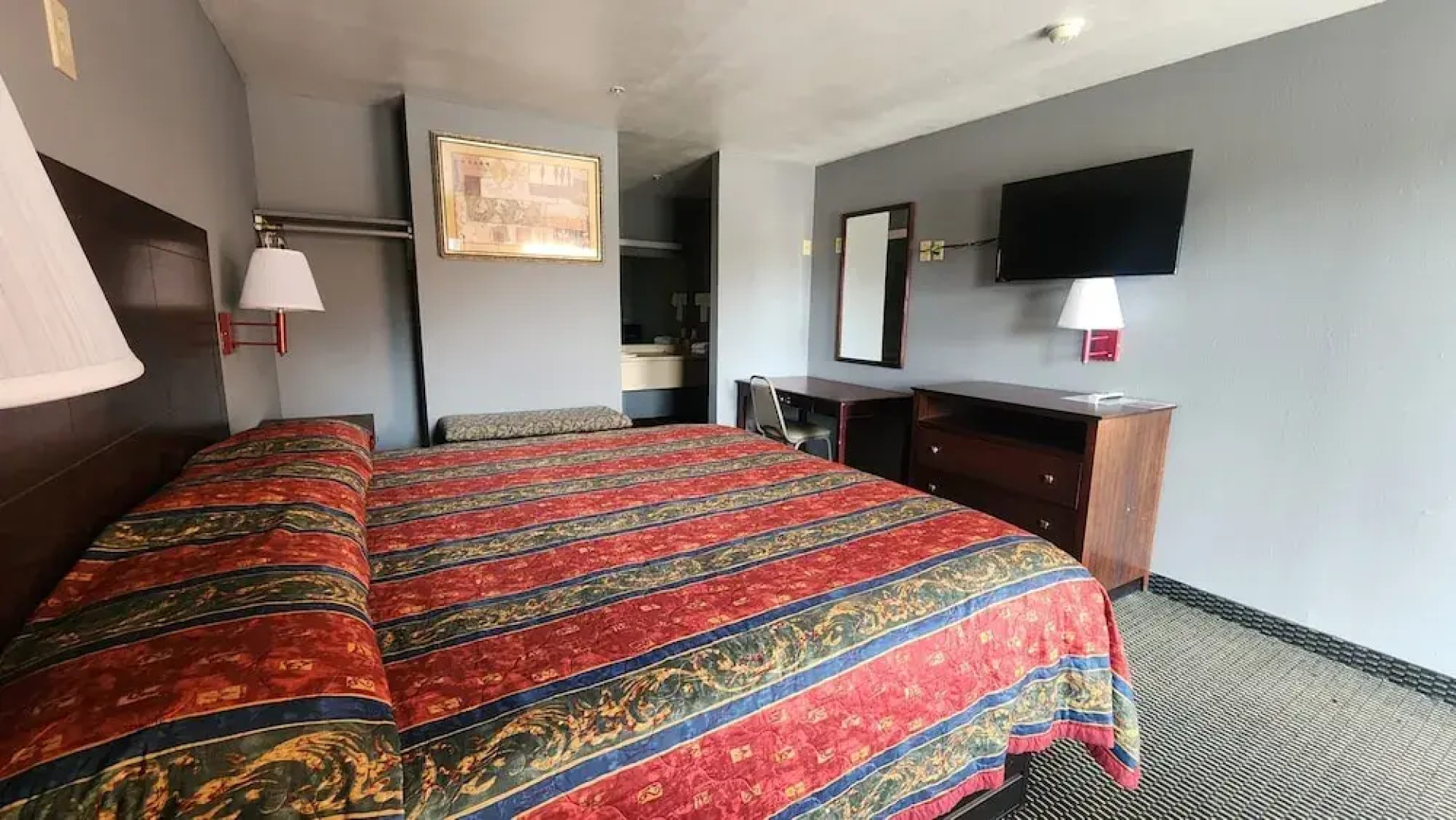 Benbrook Inn & Suites