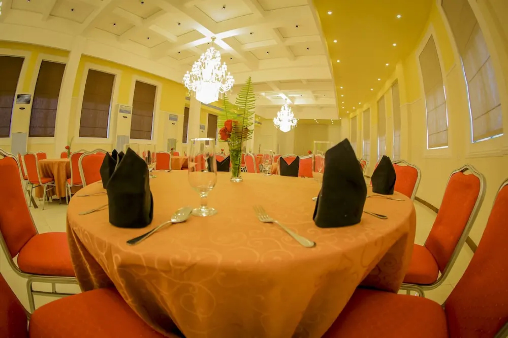 Grand Rockland Hotel