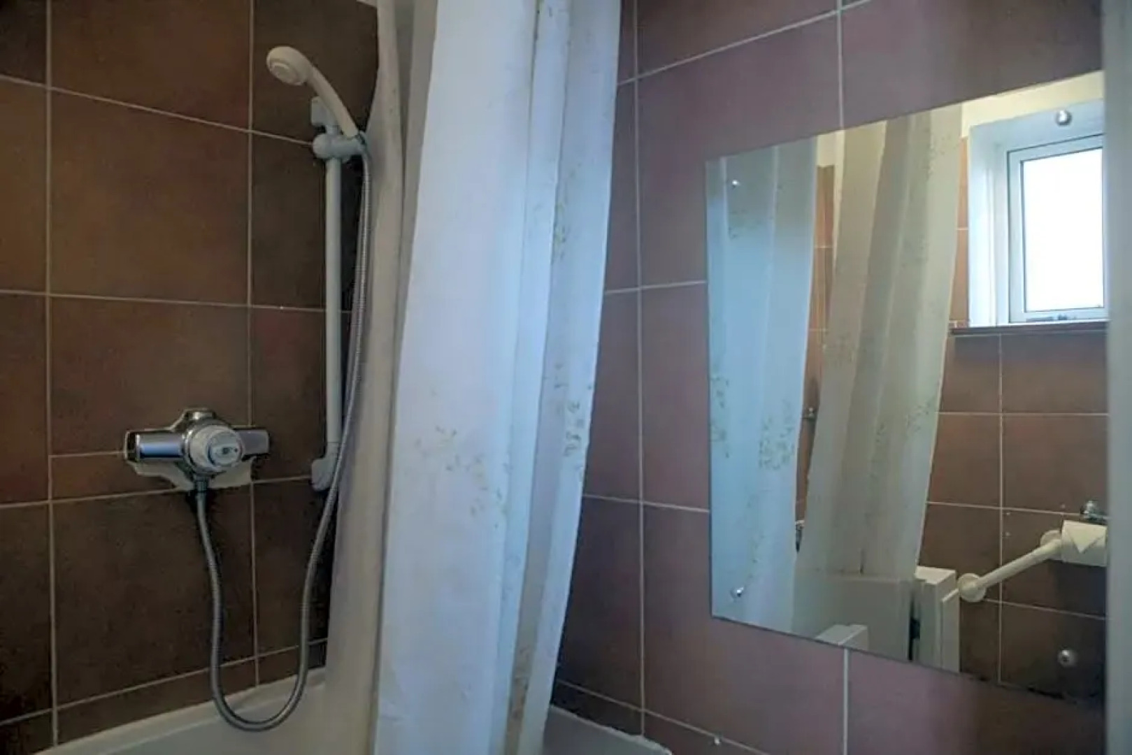 Cavell House Bed and Breakfast