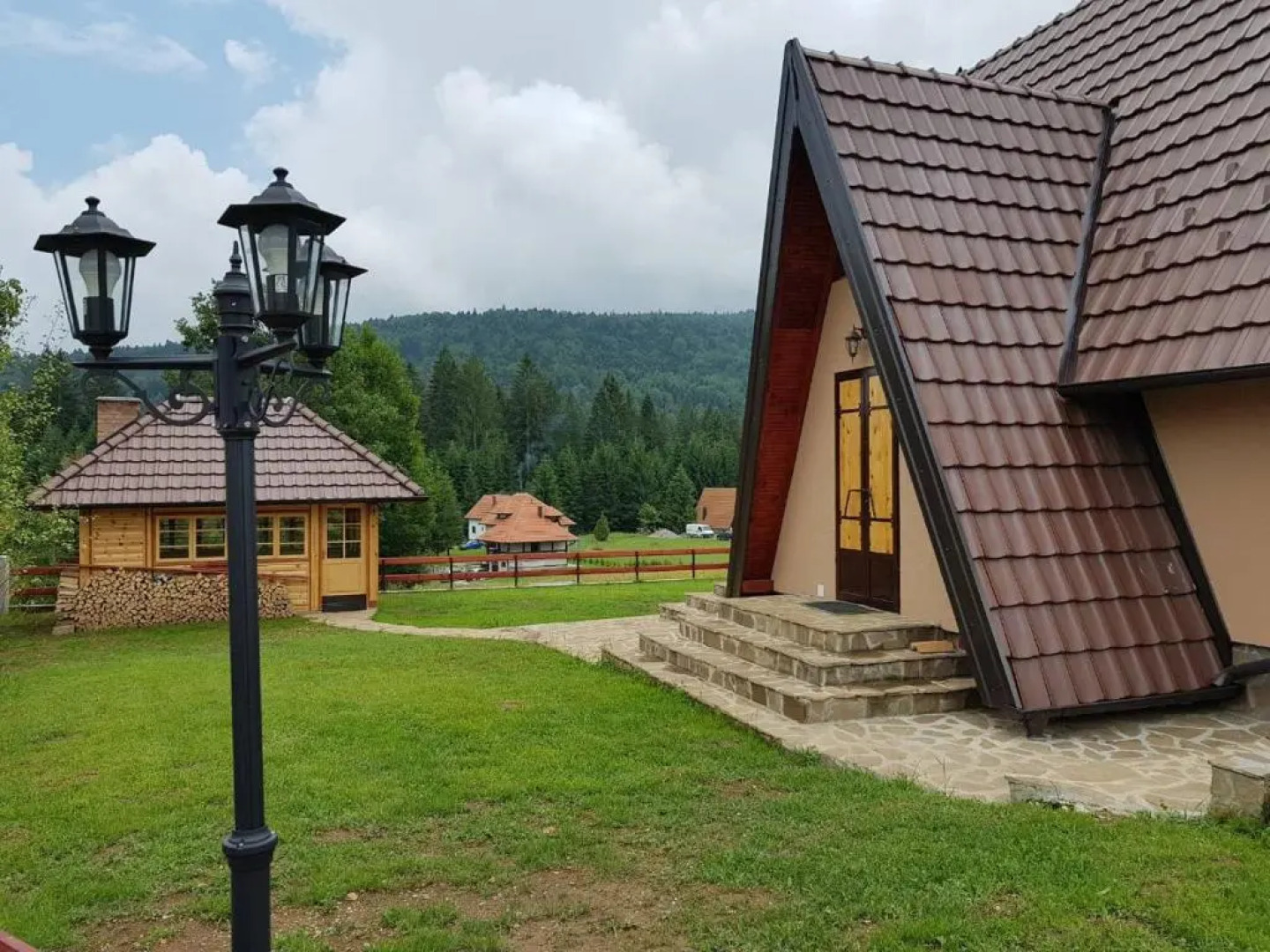 Mountain House Tara Apartmani Nikolic