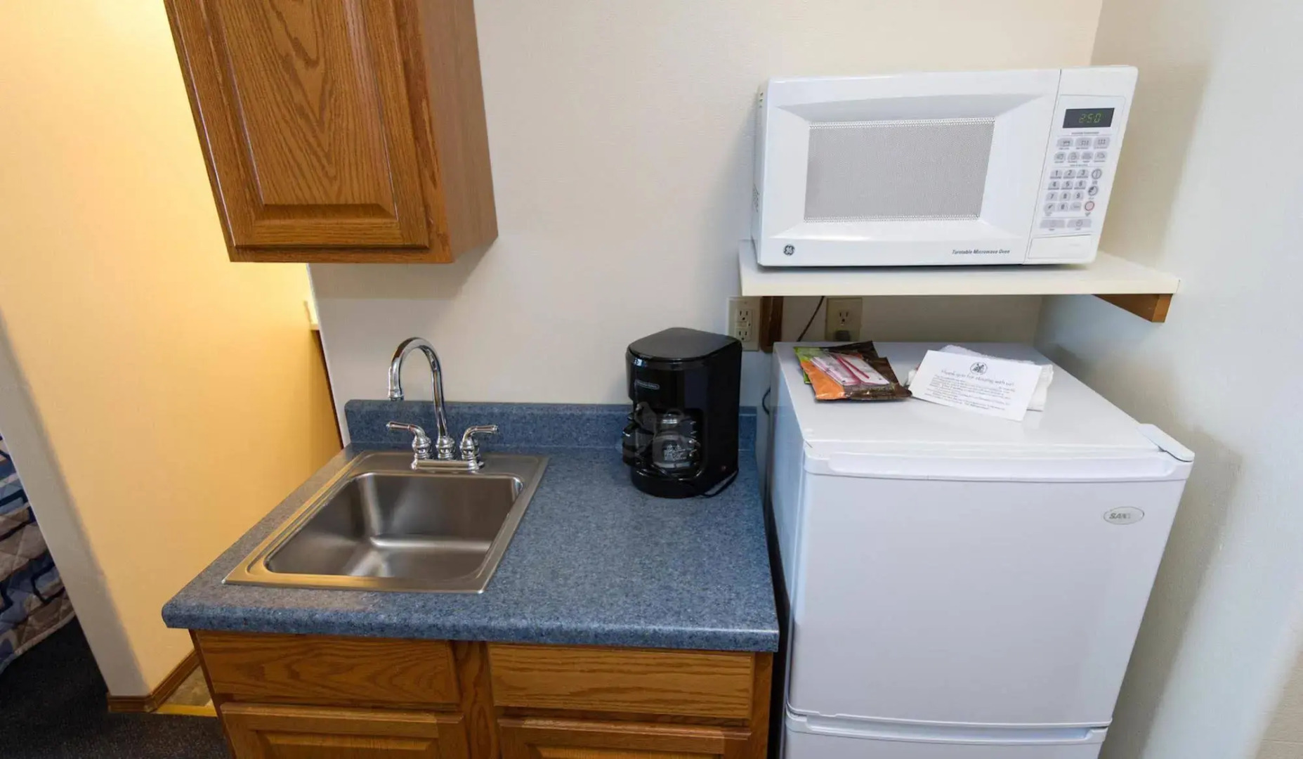 The Sandcastle Beachfront Hotel