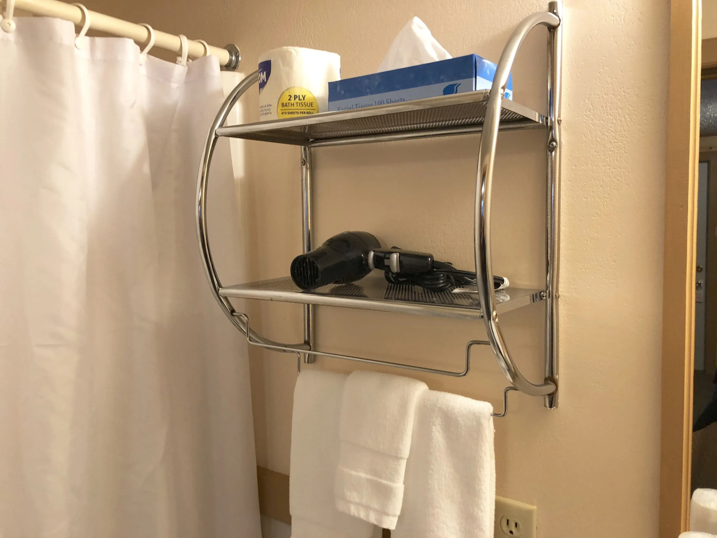 Rockerville Lodge & Cabins