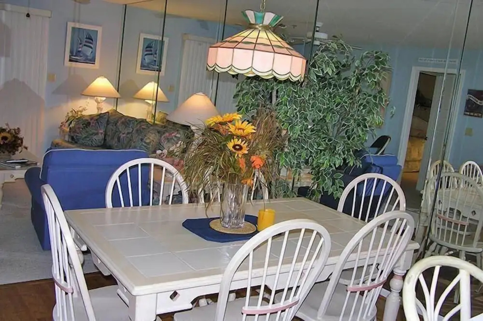 Harbour Club B16 2 Bedroom Condo by RedAwning