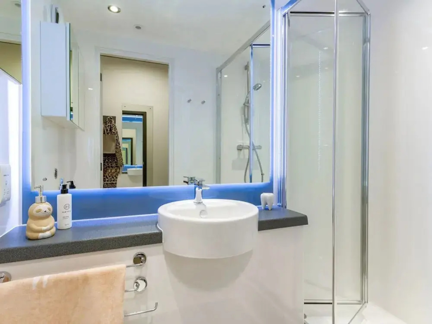 Student Only The Tannery