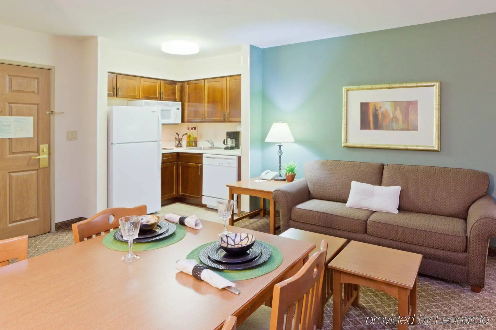 Staybridge Suites Chantilly - Dulles Airport by IHG