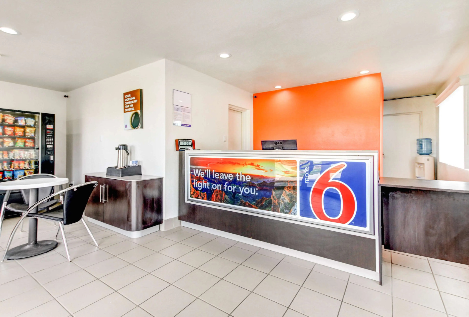 Motel 6 Waco, TX - Lacy Lakeview