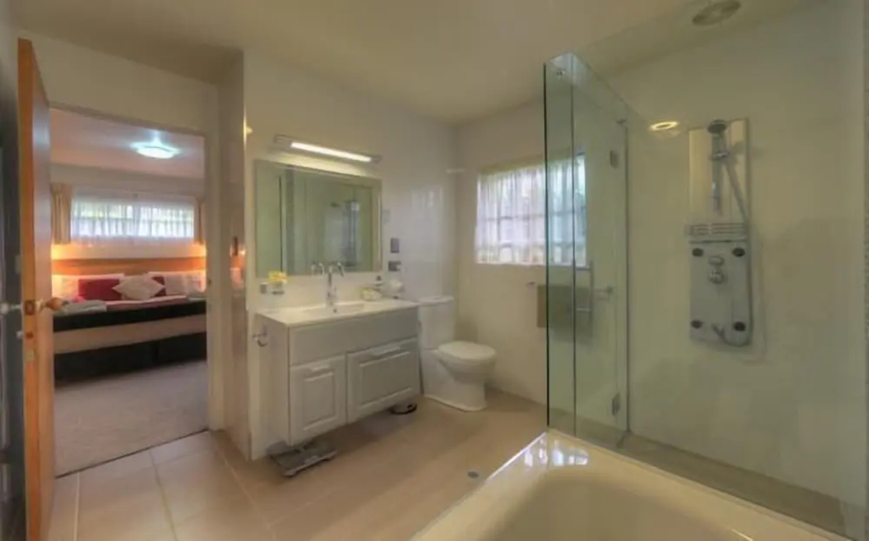 Shiralee Executive Cottages