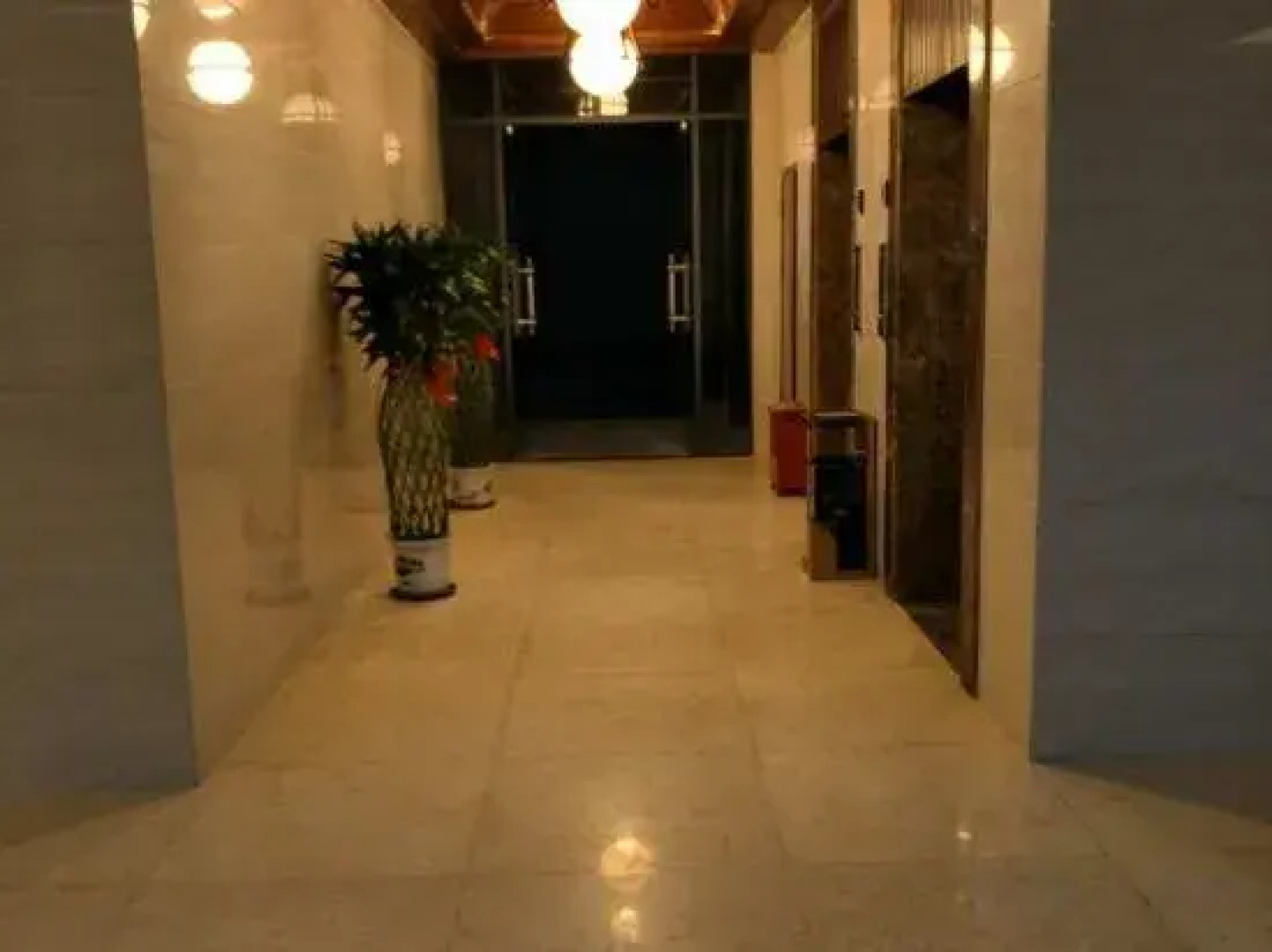 Dong Fang Ying Bin Hotel