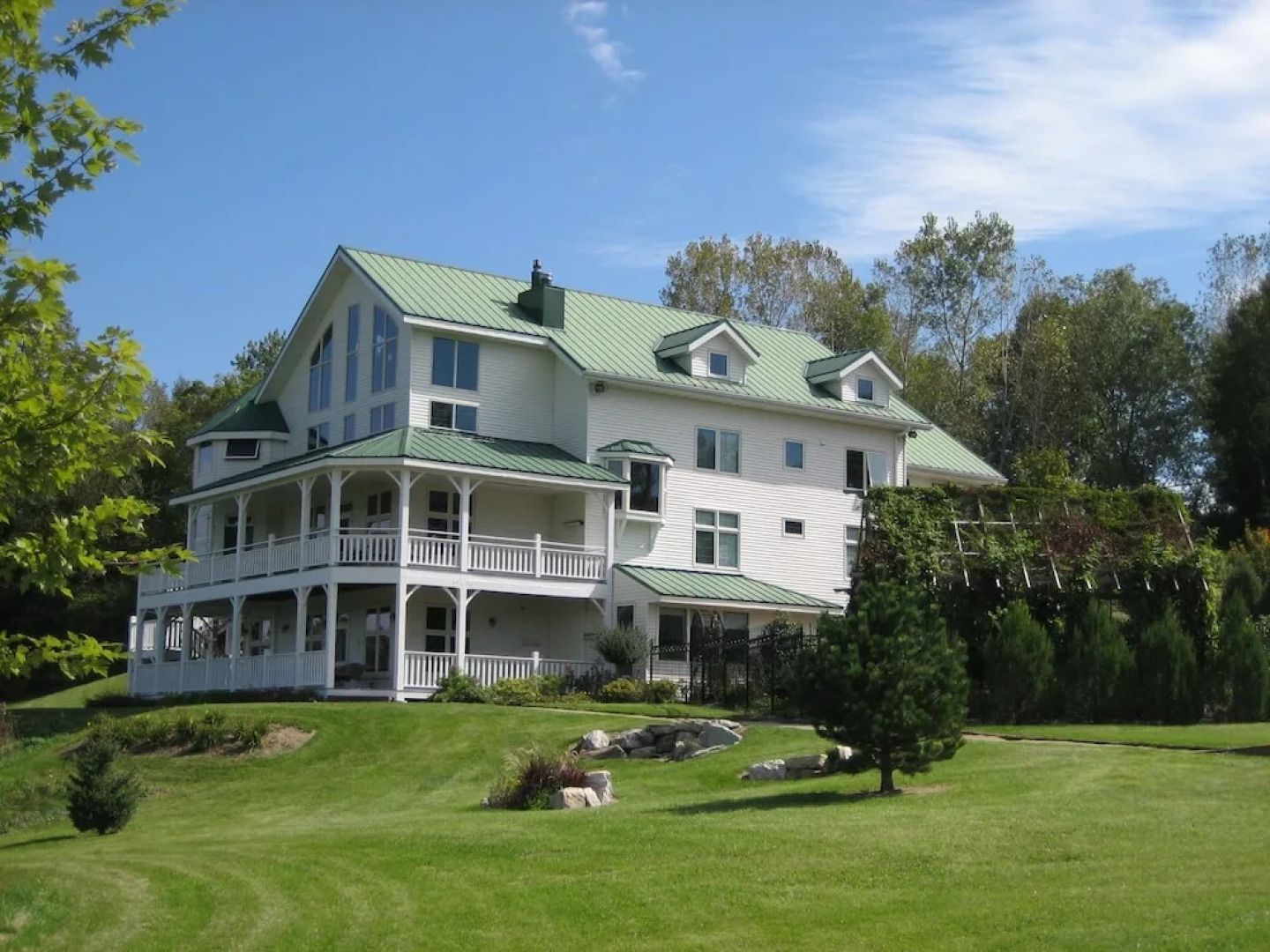 Sacred Clay Inn