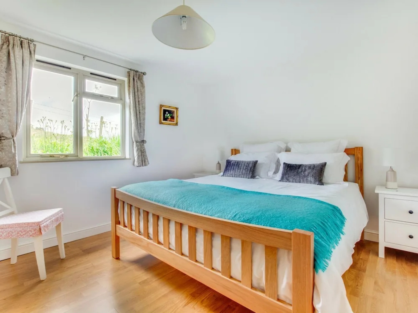 A Stunning Converted Barn in a Peaceful Rural Setting