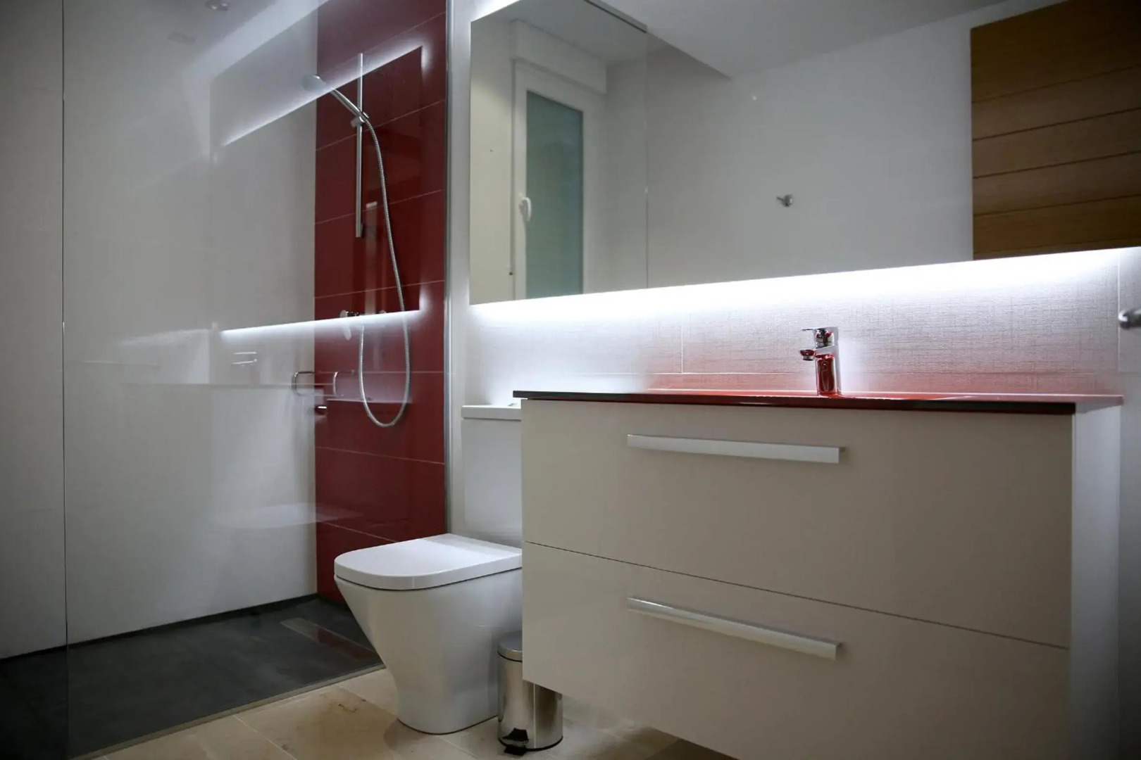 Casa rural con piscina Viña de Millan