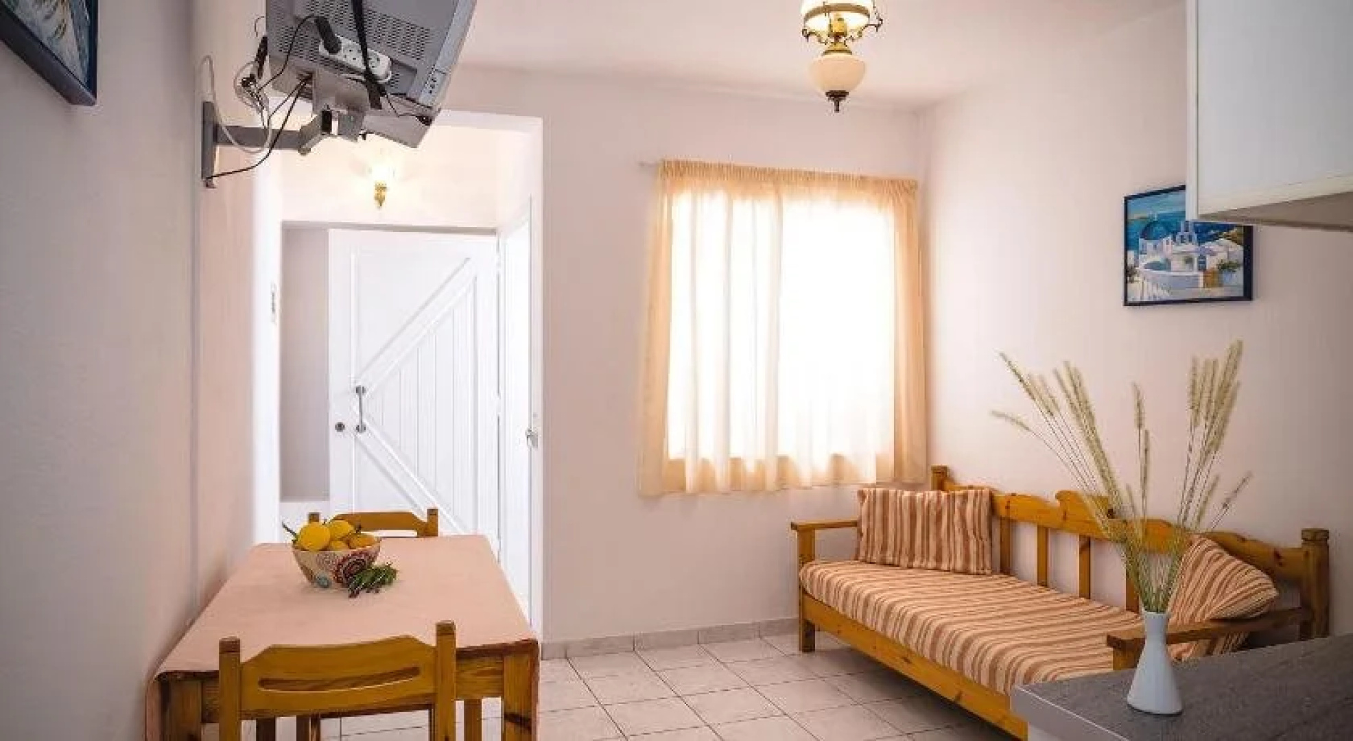 Primavera Paradise Apartments