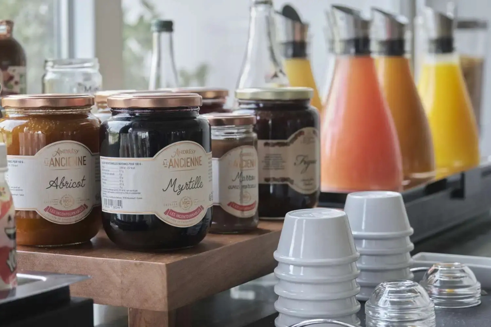 Le Canard Sur Le Toit