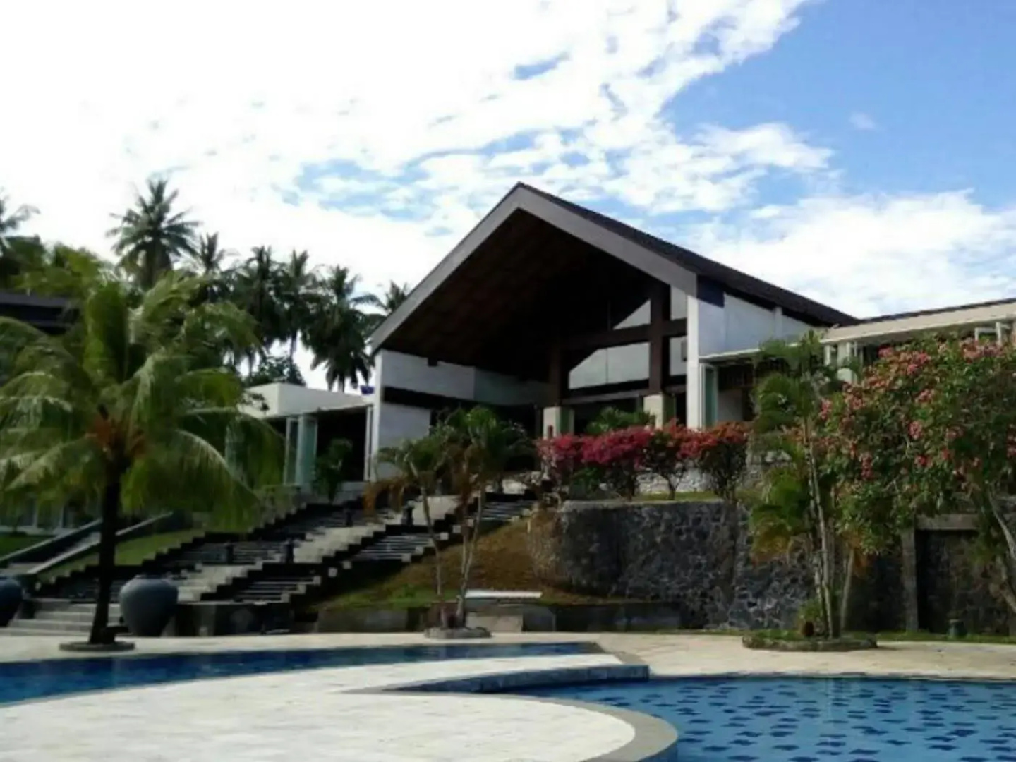 Grand Luley Manado