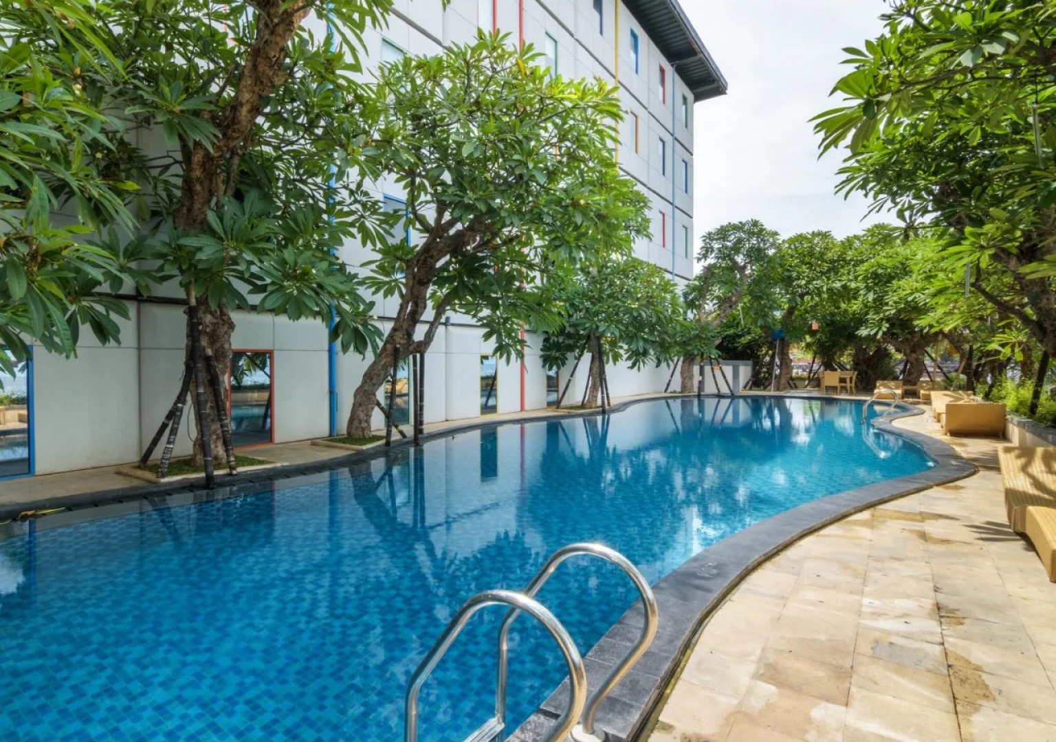 Singaraja Beach Hotel