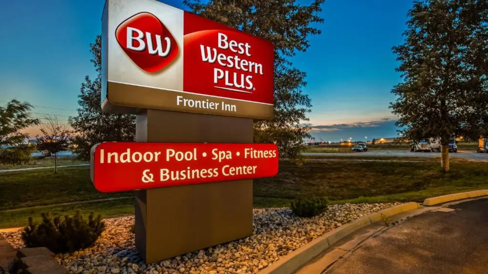 Best Western Plus Frontier Inn