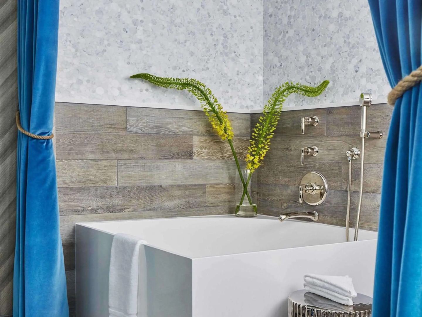 Fairmont Miramar Hotel