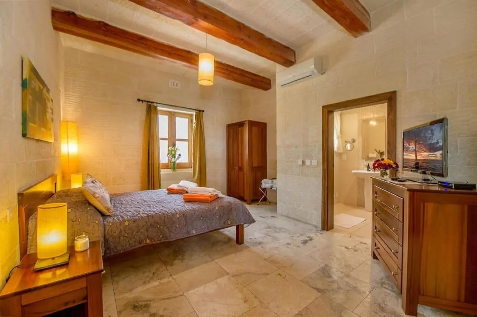 The Hamlet 2 Holiday Home