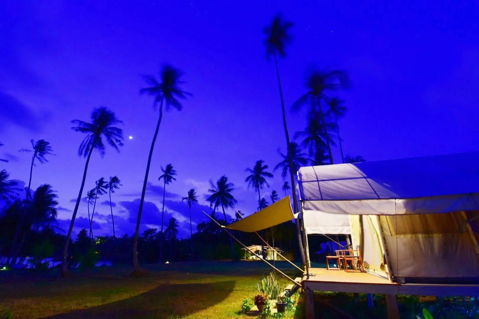Naivacha Tent Koh Mak