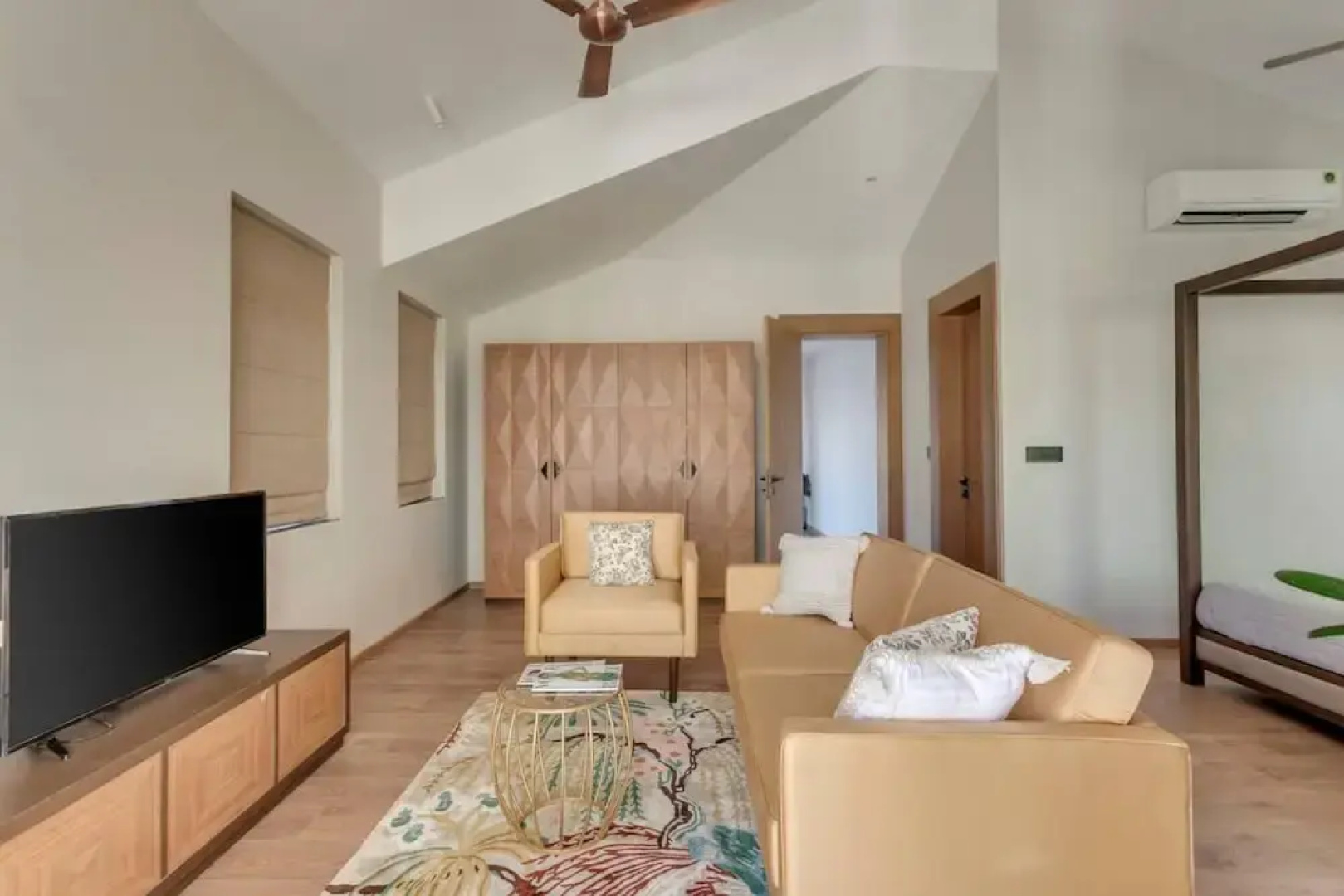 Villa Polaris by Hireavilla 4BR w Pvt Heated Pool