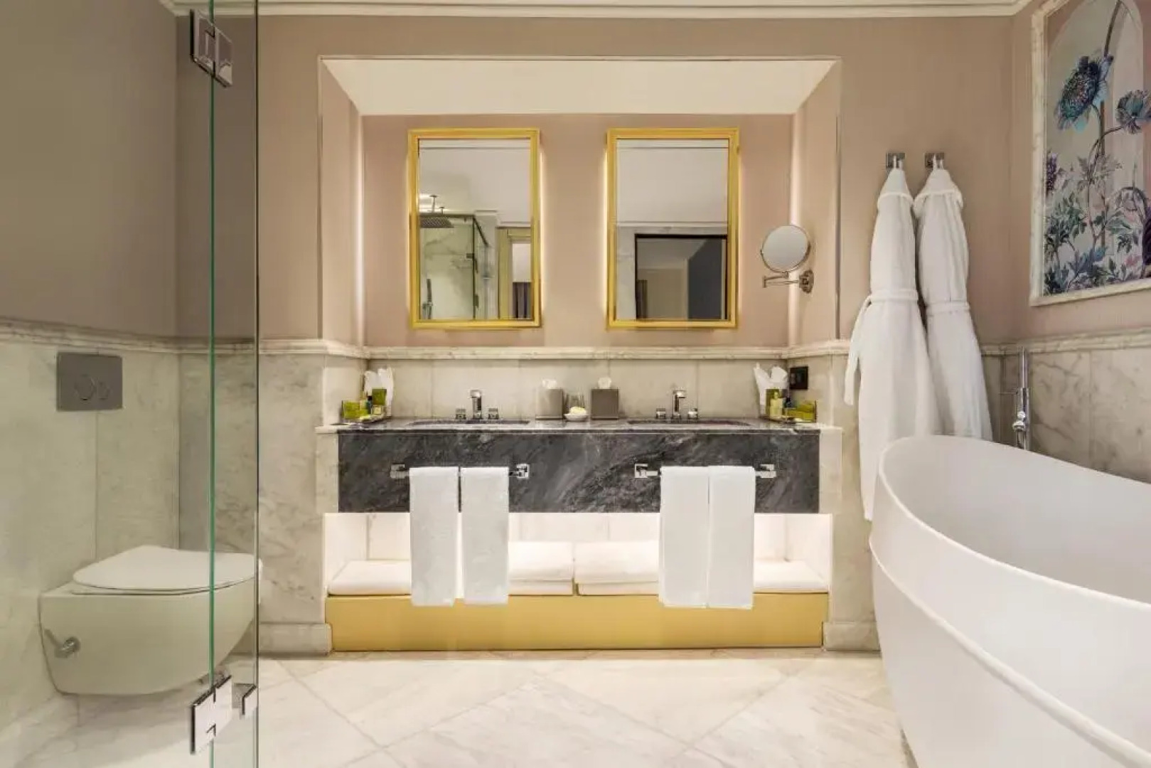 Бухара Палас