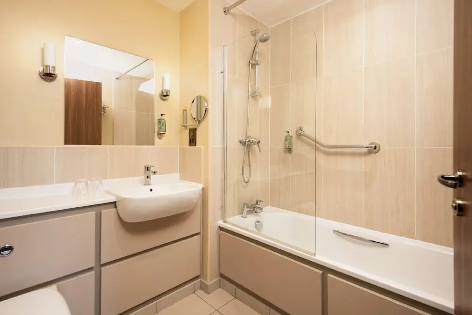 The Amble Inn - The Inn Collection Group