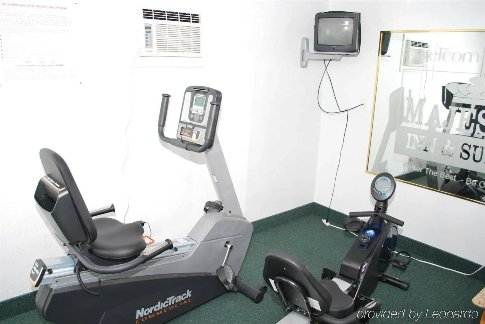 Majestic Inn And Suites