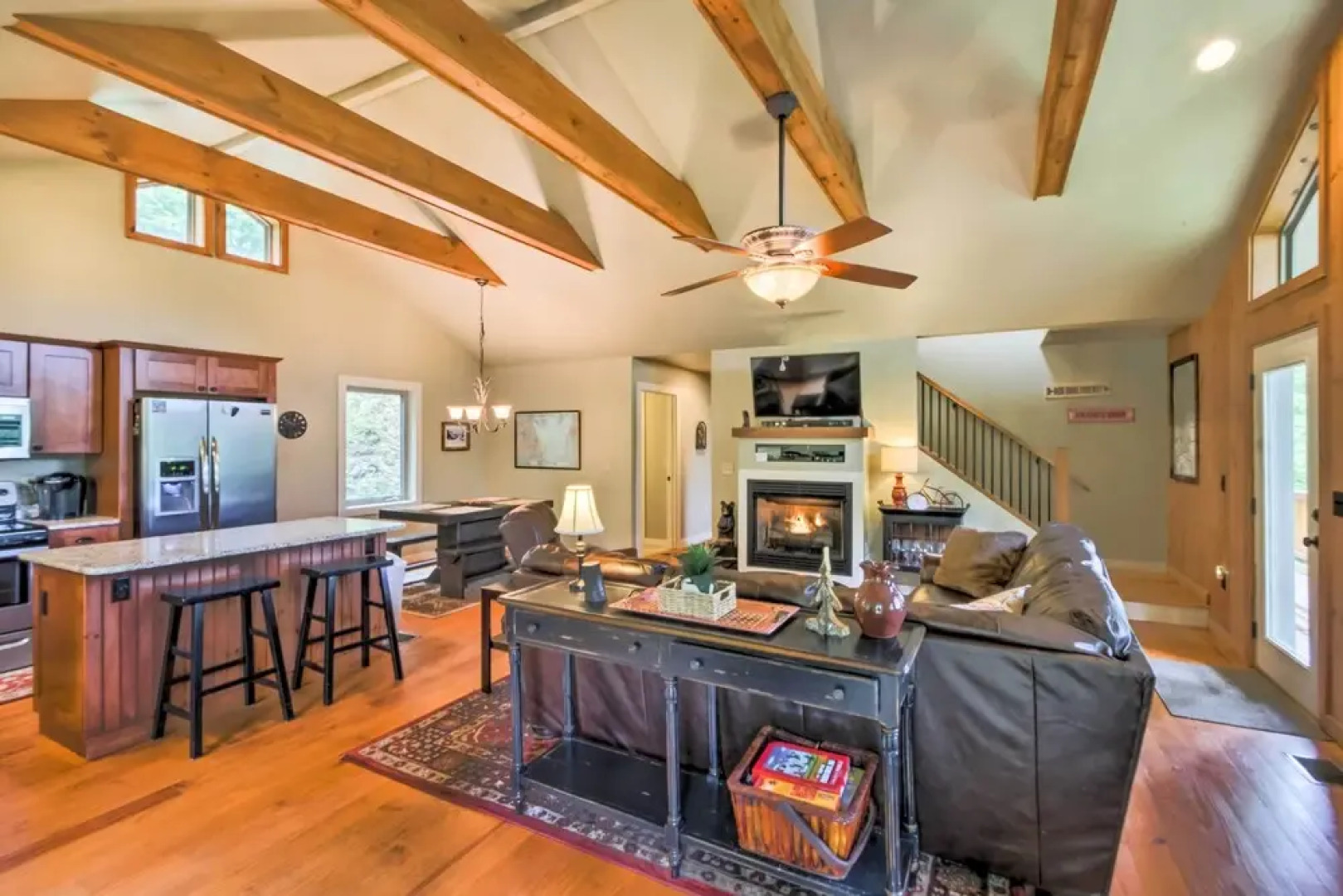 Mountain View Boone Home Close to Blue Ridge Pkwy!