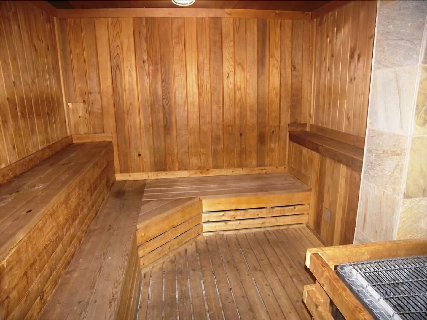 Lakeshore 1 Ba Studio condo by RedAwning