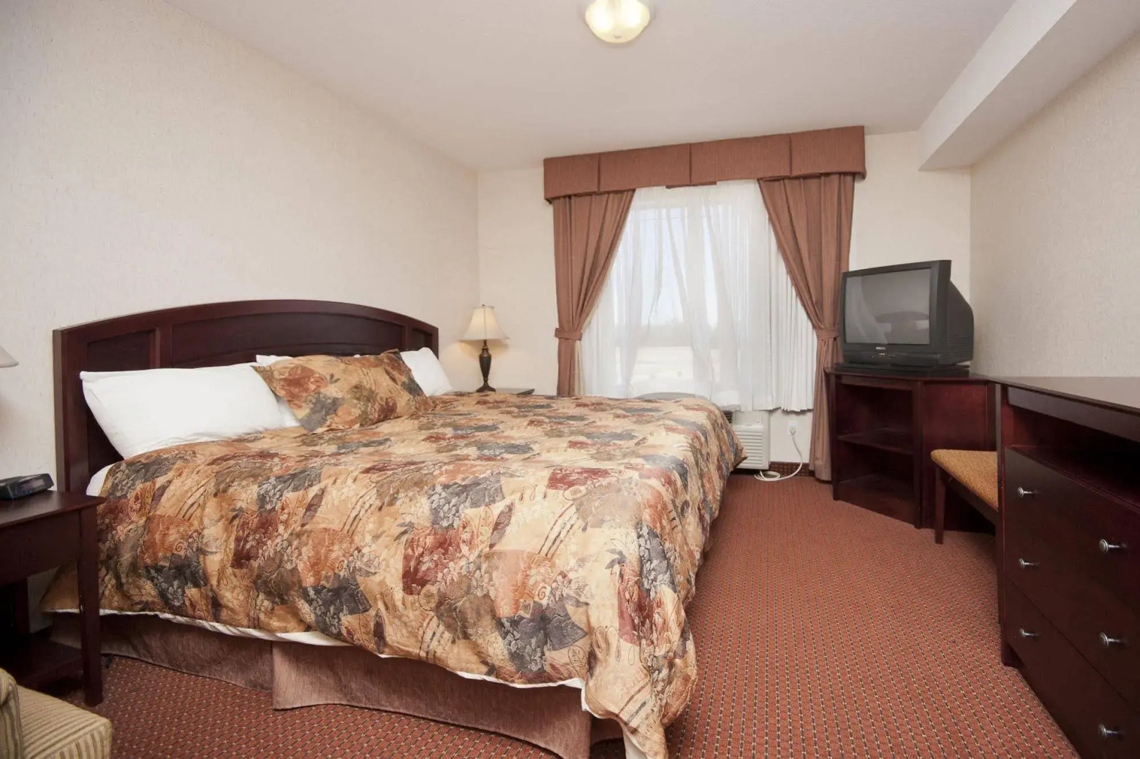 Peavine Inn And Suites High Prairie