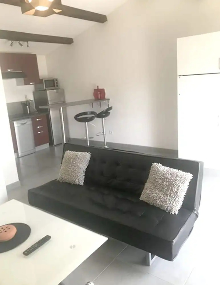 Studio in Lançon-provence, With Shared Pool, Furnished Garden and Wifi