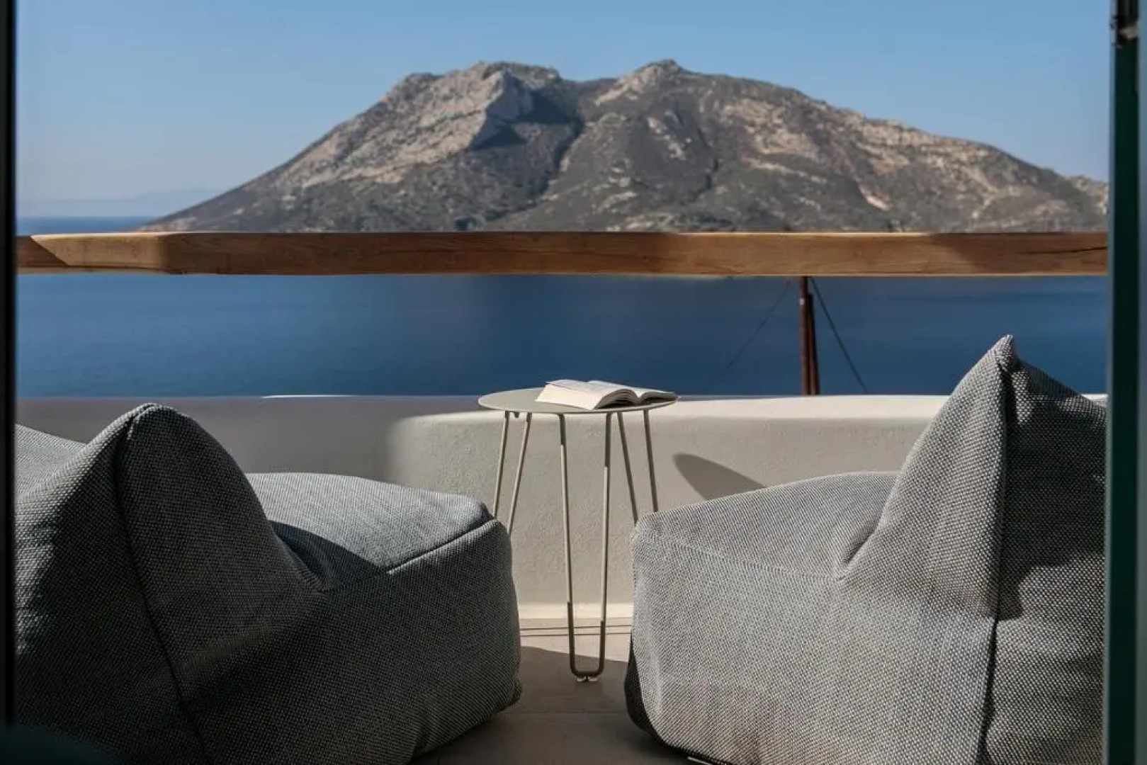 Phos Boutique Apartments