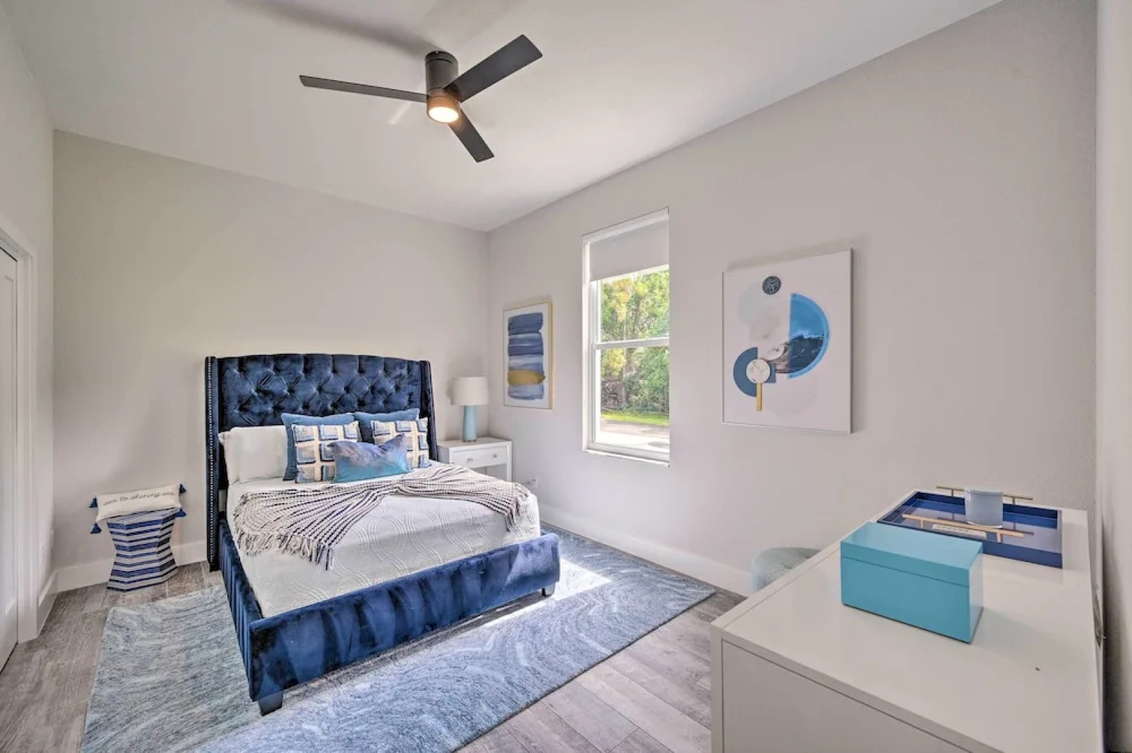 Sand Volleyball Court, Pool & Spa: Naples Gem!