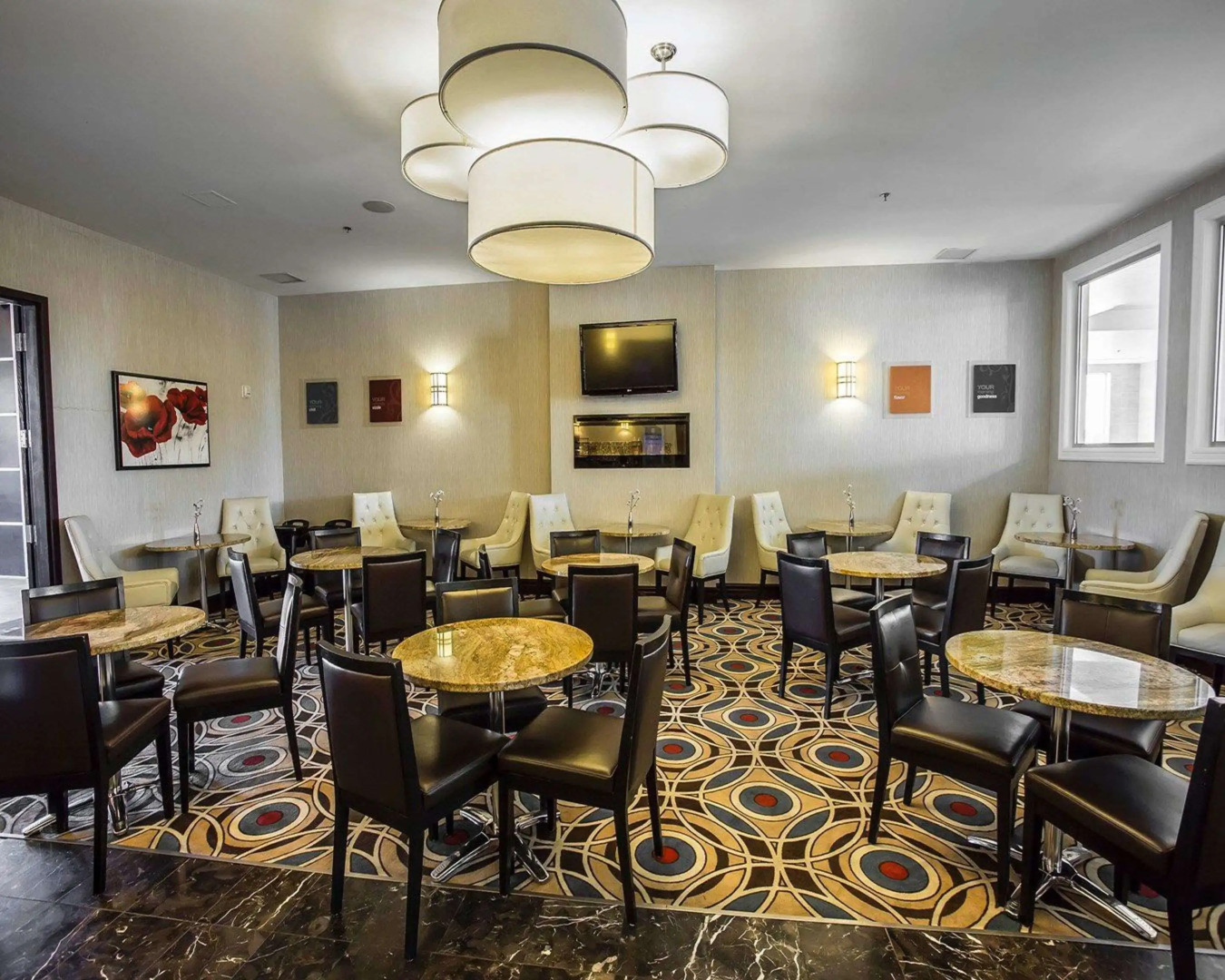 Comfort Hotel Bayer's Lake