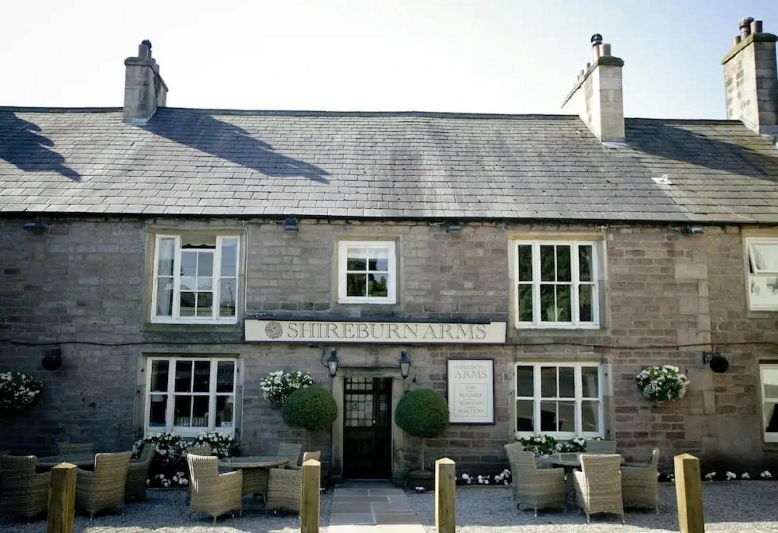 Shireburn Arms Hotel