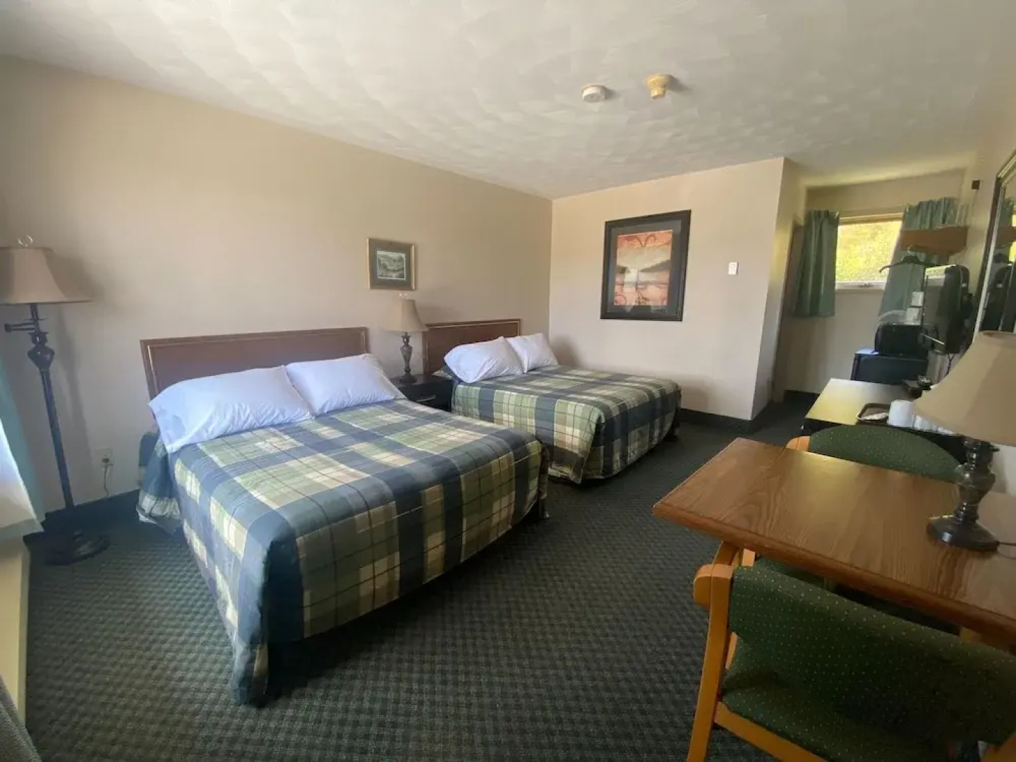 Kelly's View Motel