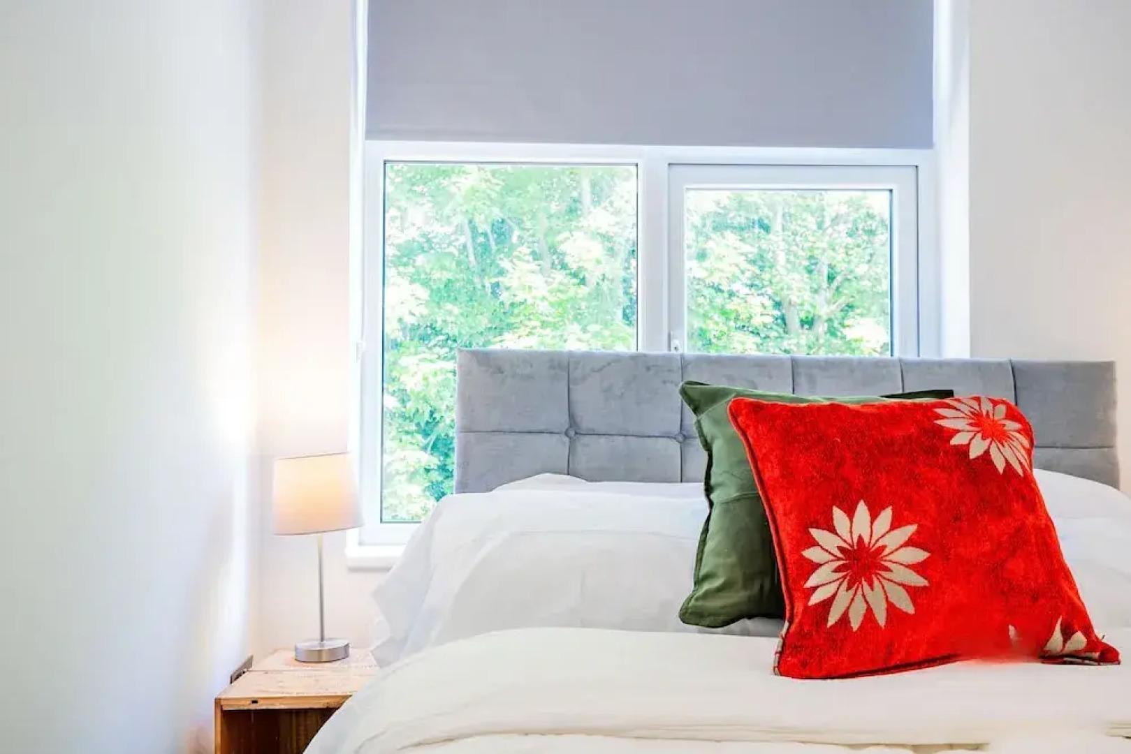 Host Stay Croydon Road Apartment