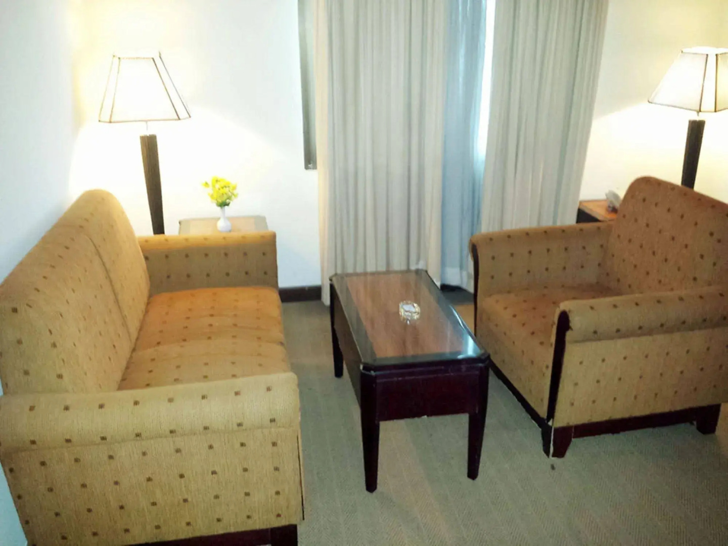 Harbourbay Amir Hotel