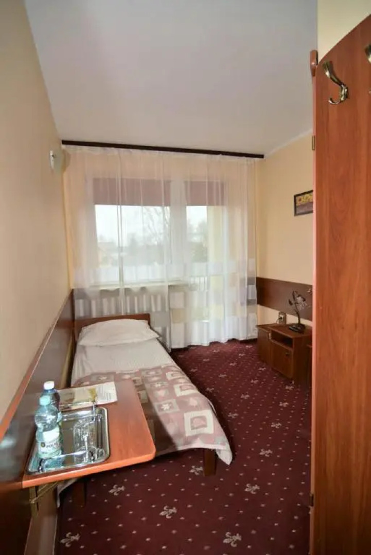 Sala Bankietowa i Pokoje Gościnne