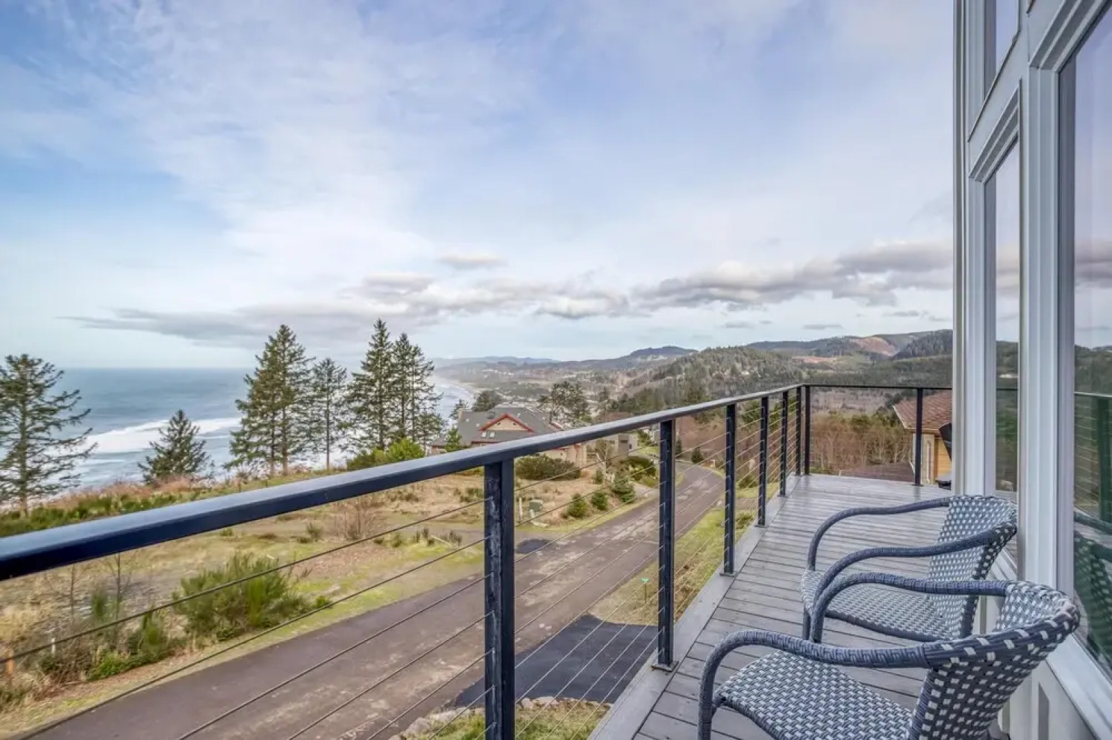 Neskowin South Beach Home