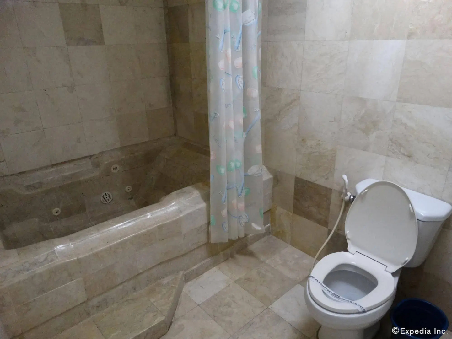 Hotel Sogo Quirino Motor Drive Inn